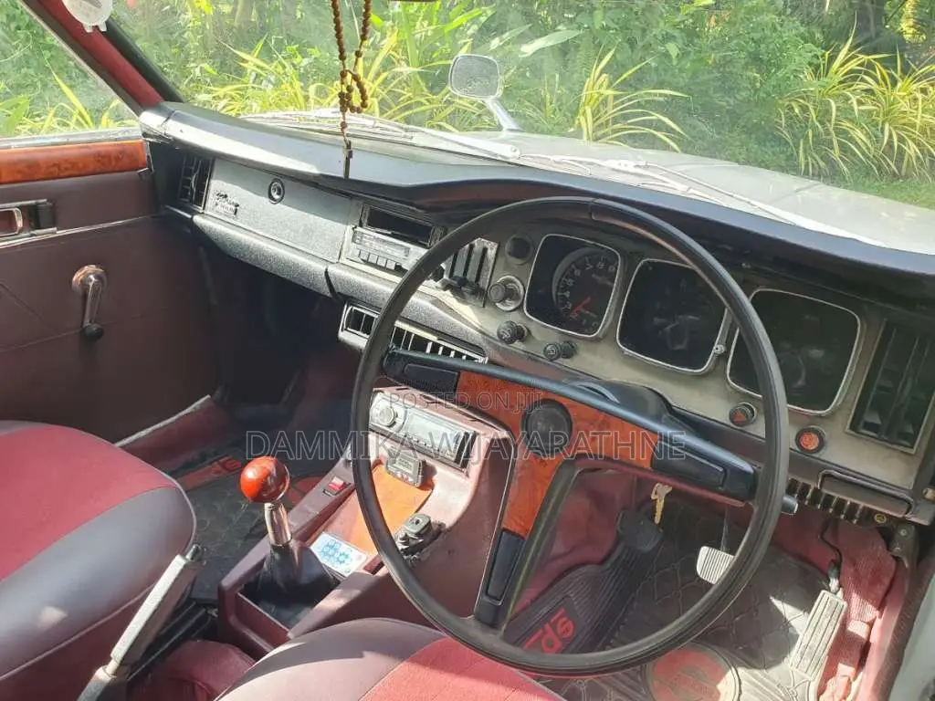 Toyota Corona Rt81 Mark 1 1972 Car (Used)