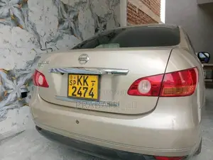 Nissan Bluebird Sylphy G11 2010 Car (Used)