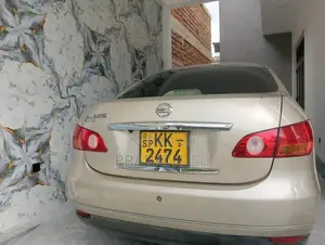 Nissan Bluebird Sylphy G11 2010 Car (Used)