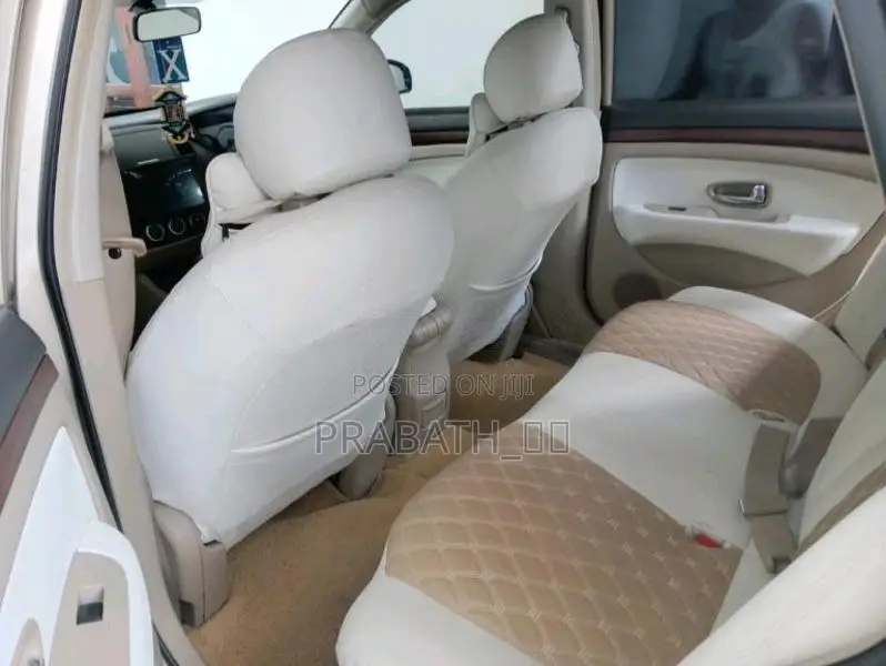 Nissan Bluebird Sylphy G11 2010 Car (Used)