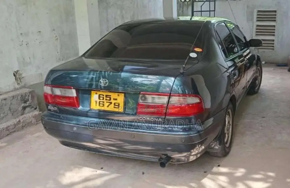 Toyota Corona 1995 Car (Used)