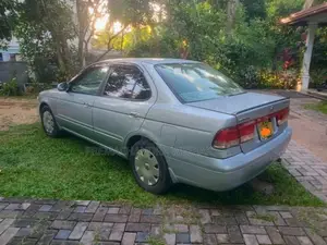 Nissan FB15 2000 Car (Used)