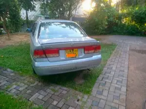 Nissan FB15 2000 Car (Used)