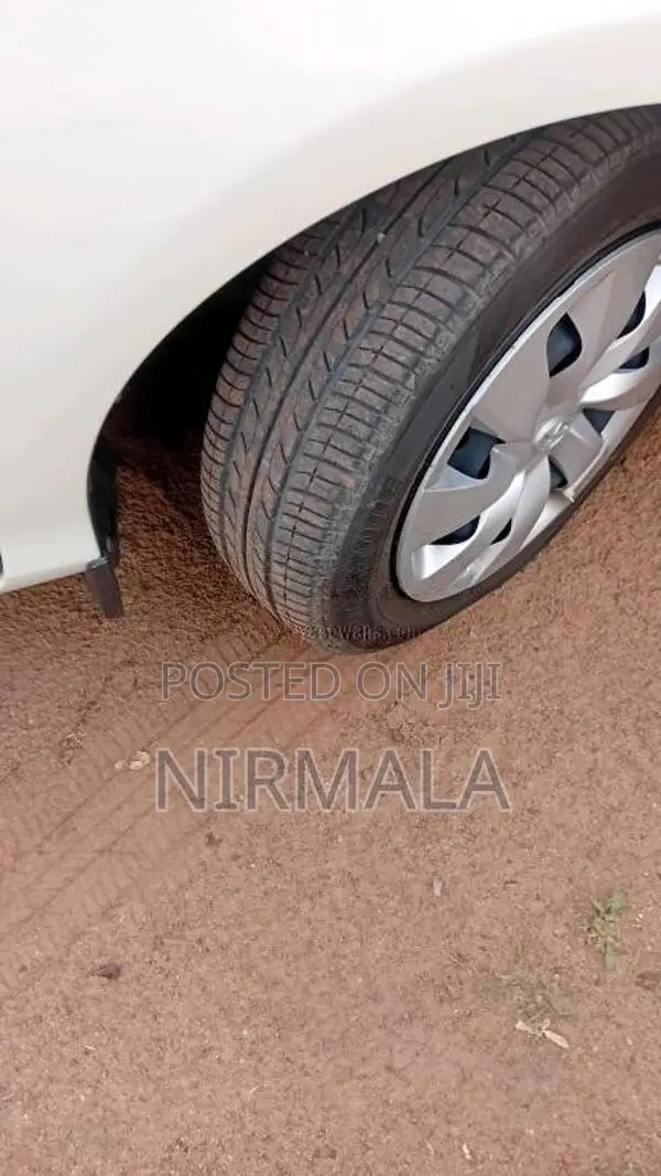 Toyota Vitz 2019 Car (Used)