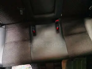 Toyota Axio 2017 Car (Used)