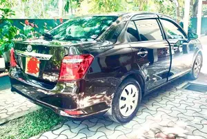 Toyota Axio 2015 Car (Used)