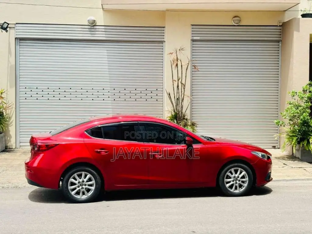 Mazda 3 2015 Car (Used)
