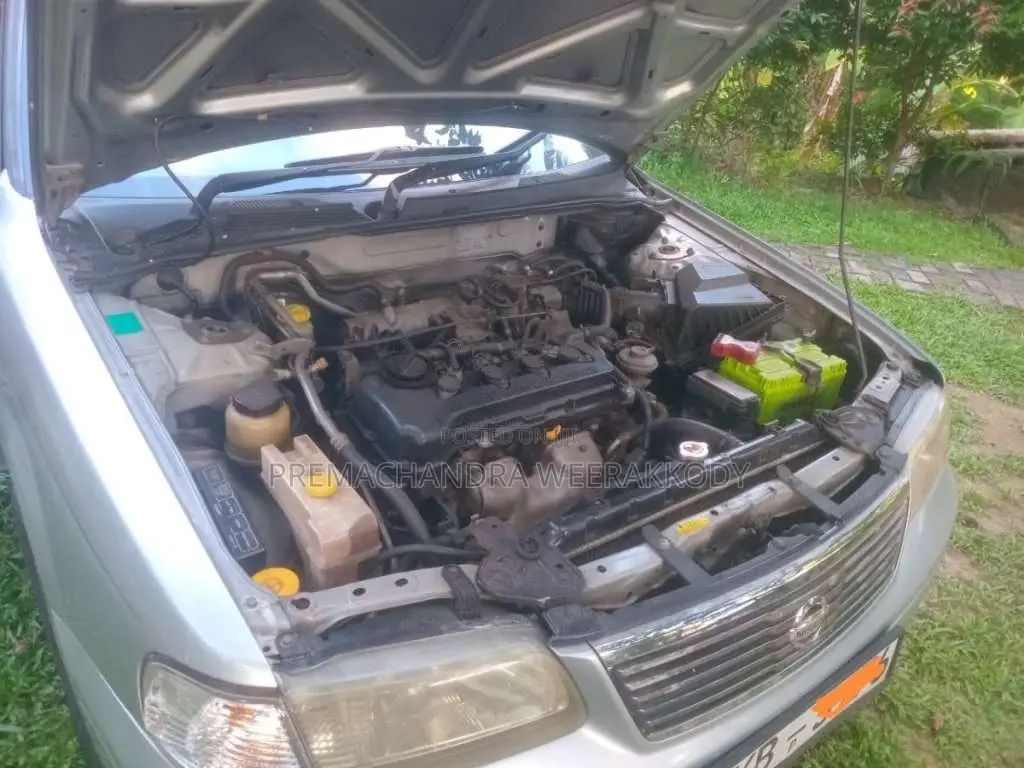 Nissan FB15 2000 Car (Used)