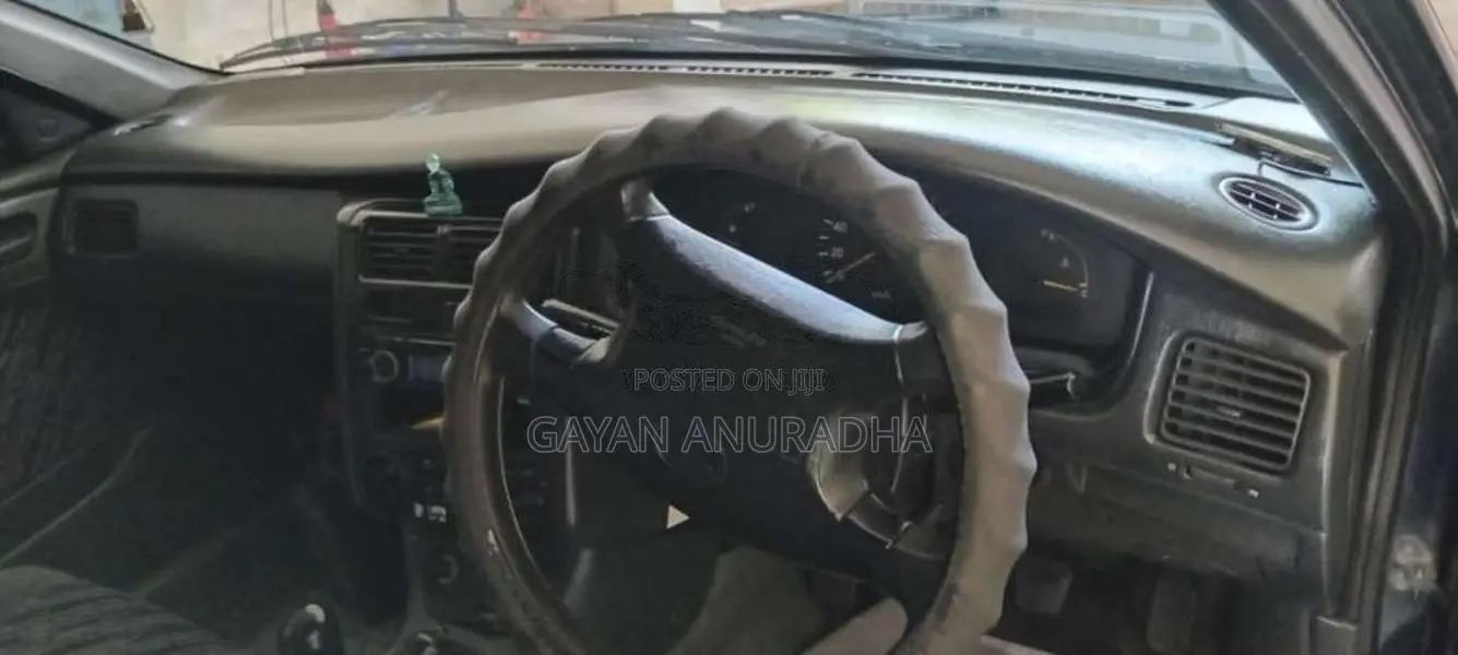 Toyota Corona 1995 Car (Used)