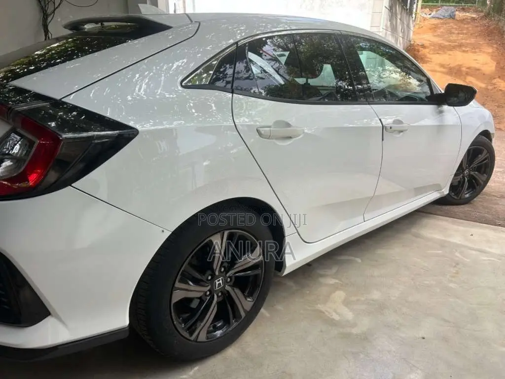 Honda Civic SR 2017 Car (Used)