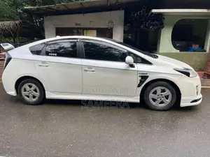Toyota Prius 2009 Car (Used)