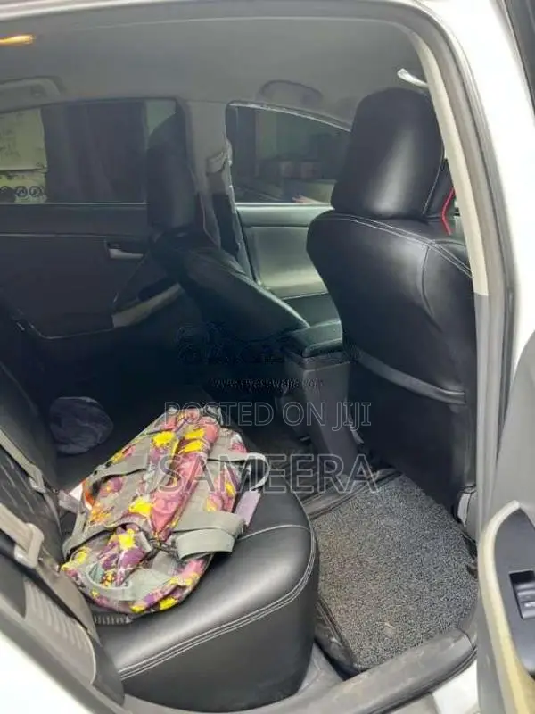 Toyota Prius 2009 Car (Used)