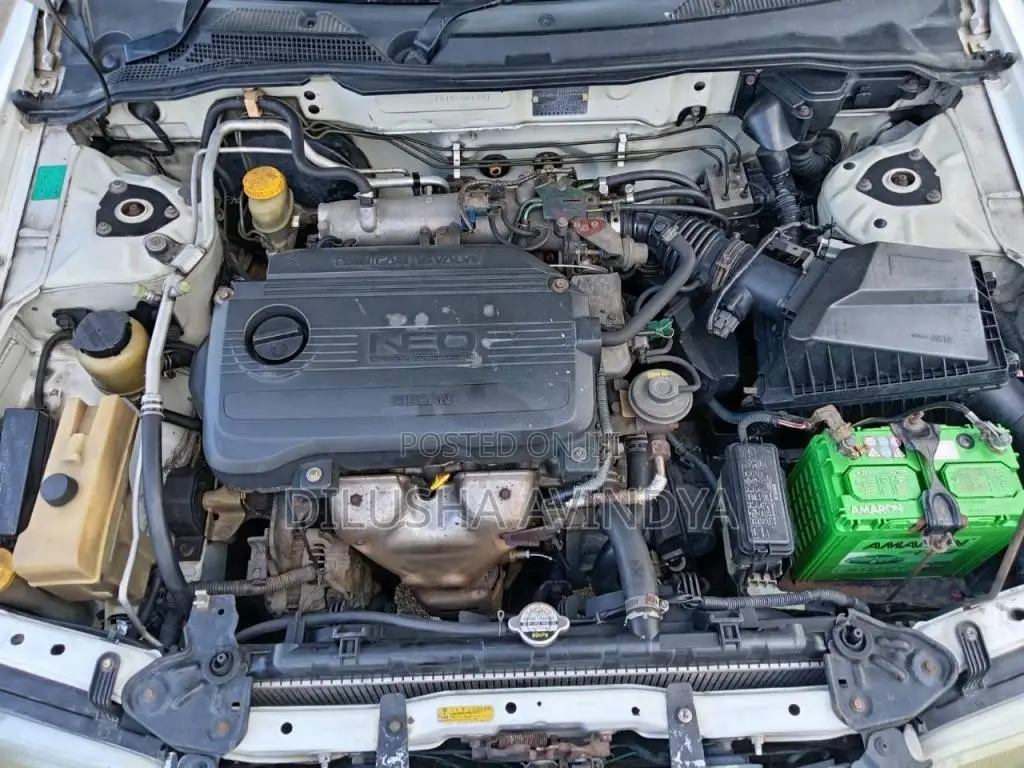 Nissan Ex Saloon FB15 2000 Car (Used)