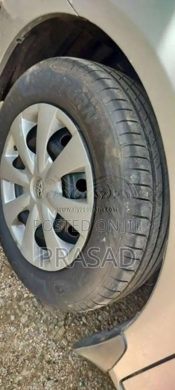 Toyota Axio G 2007 Car (Used)