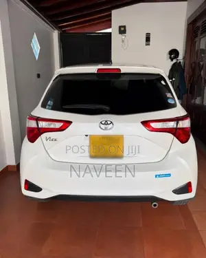 Toyota Vitz 2019 Car (Used)