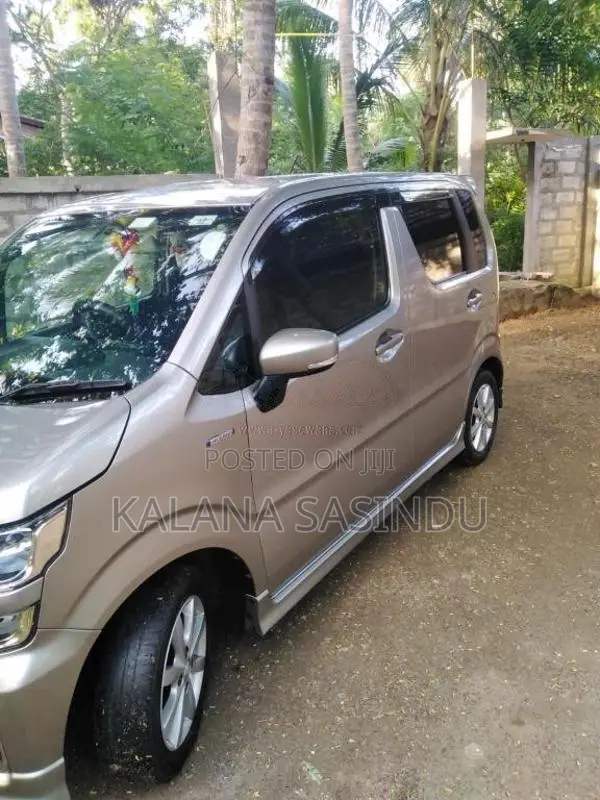 Suzuki Wagon R FZ Premiem 2018 Car (Used)