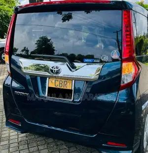 Toyota Roomy 2022 Car (Used)