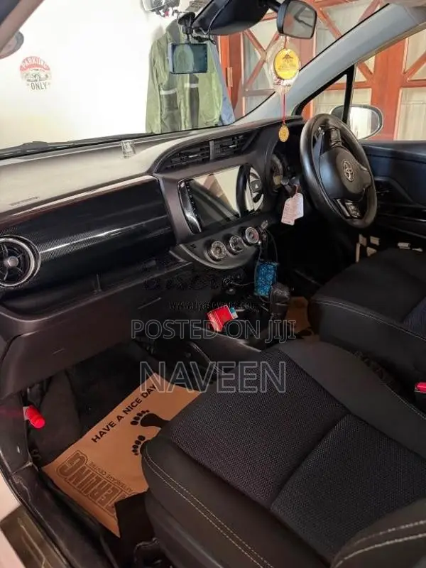 Toyota Vitz 2019 Car (Used)
