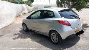 Mazda Demio 2009 Car (Used)