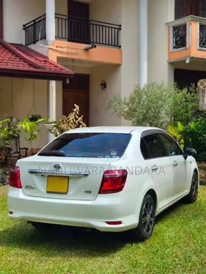 Toyota Axio 2015 Car (Used)