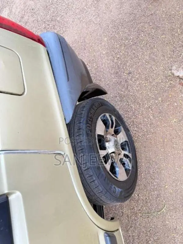 Suzuki Maruti 2006 Car (Used)