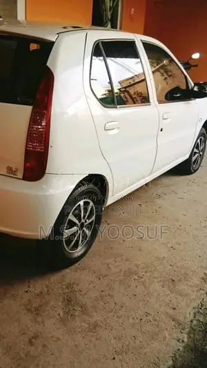 Tata Indica 2015 Car (Used)