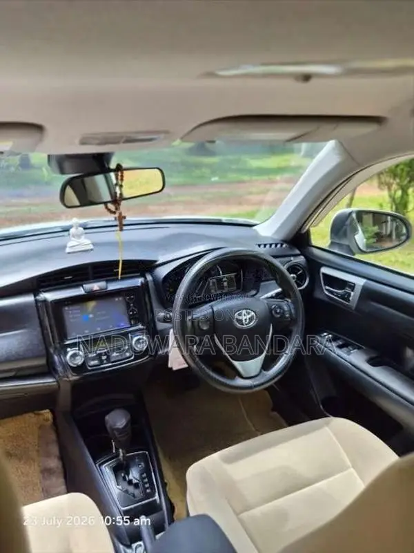 Toyota Axio 2015 Car (Used)