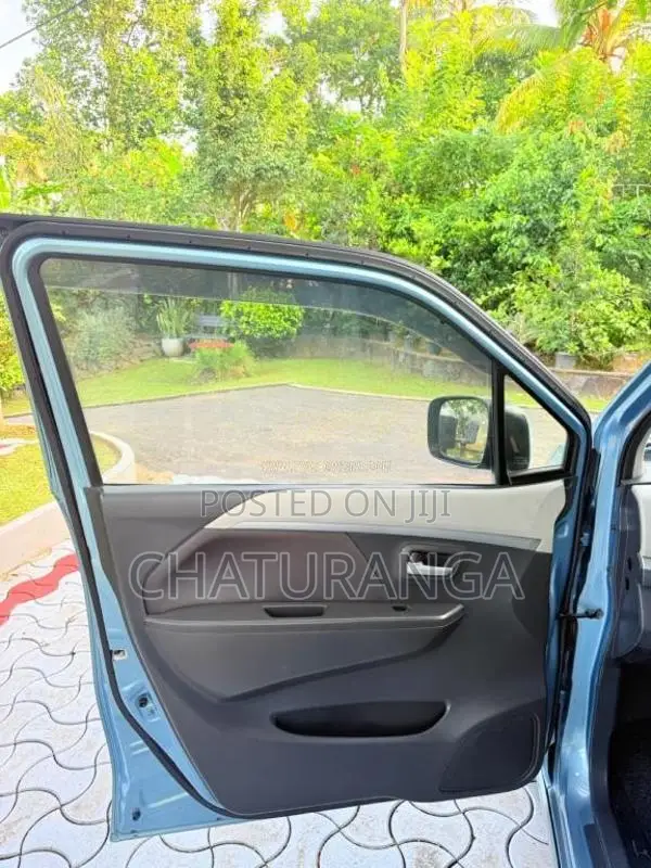 Suzuki Wagon R FZ 2016 Car (Used)