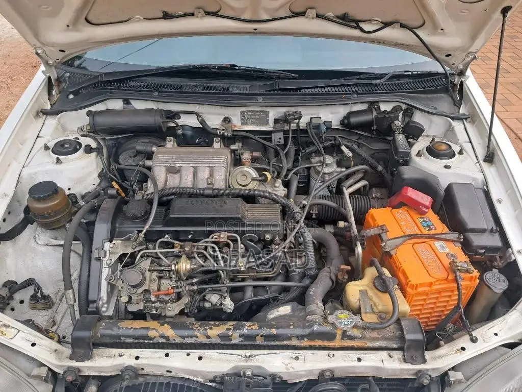 Toyota Starlet NP90 1997 Car (Used)