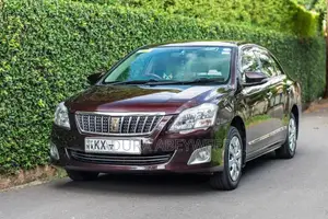 Toyota Premio 2013 Car (Used)