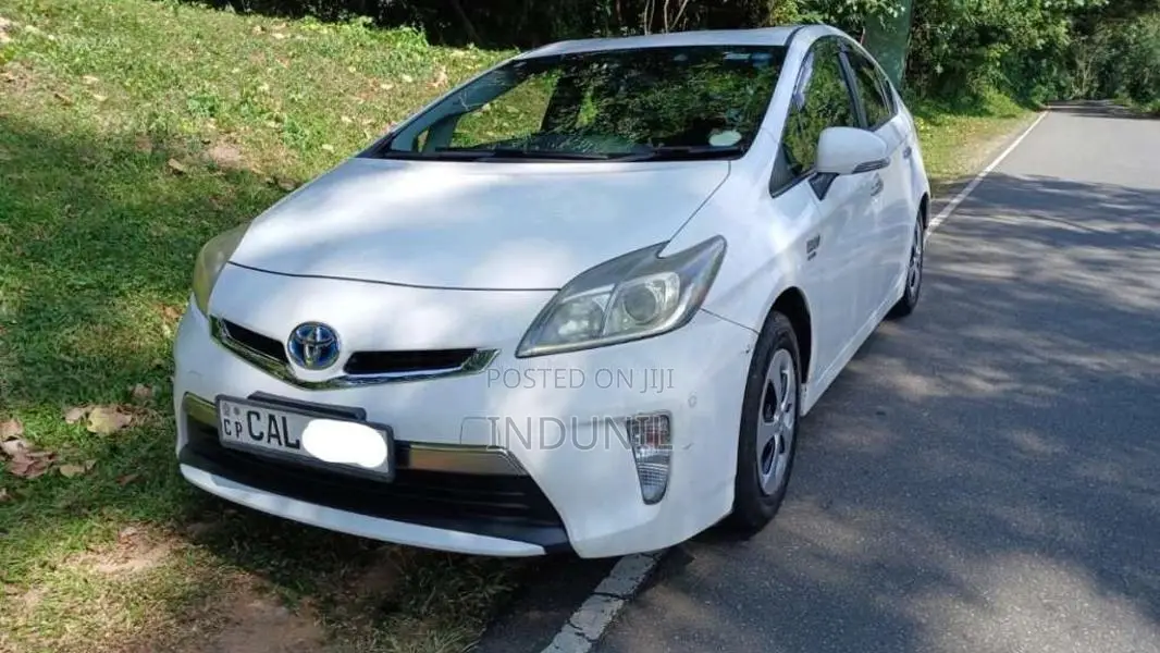 Toyota Prius PHV 2015 Car (Used)