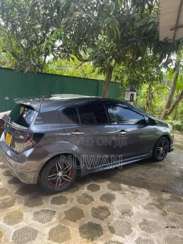 Toyota Aqua 2014 Car (Used)