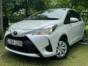 Toyota Vitz 2018 Car (Used)