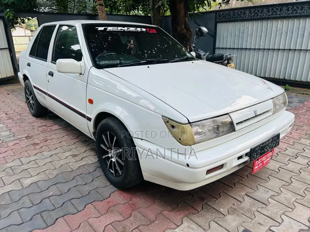 Isuzu Gemini 1990 Car (Used)