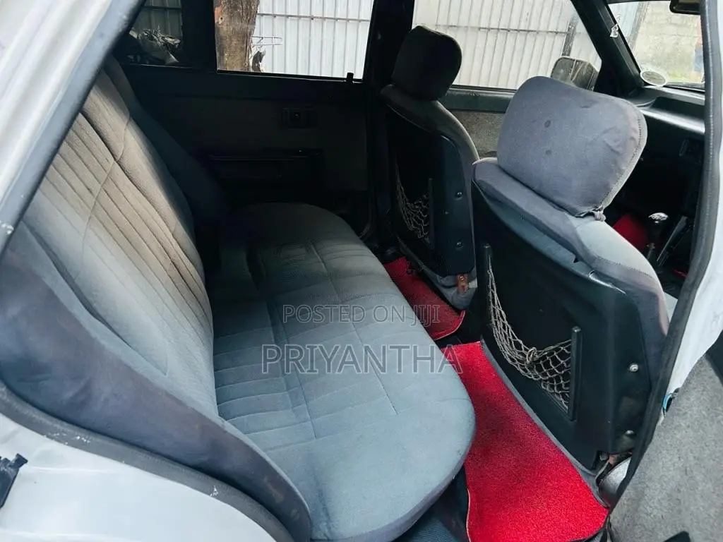 Isuzu Gemini 1990 Car (Used)
