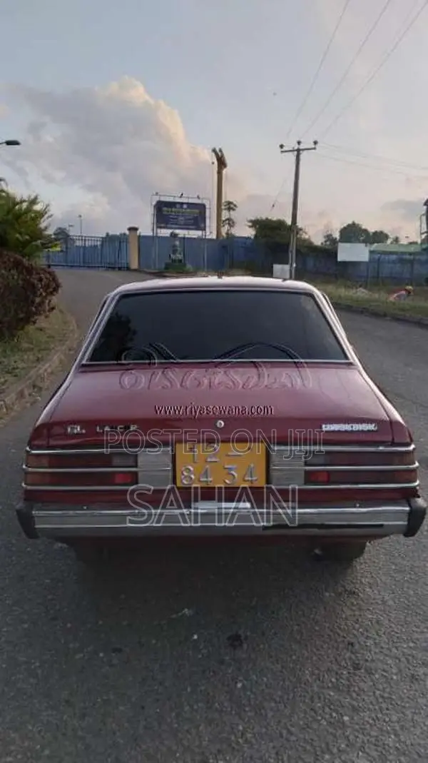 Mitsubishi Lancer Flat Light 1982 Car (Used)