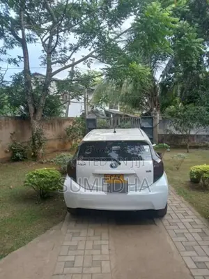 Toyota Aqua G Limited 2015 Car (Used)