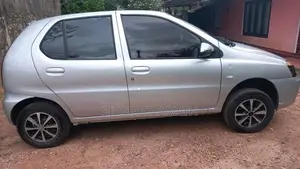 Tata Indica 2015 Car (Used)