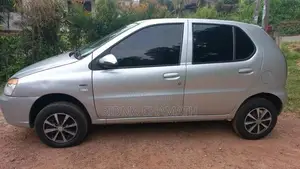 Tata Indica 2015 Car (Used)