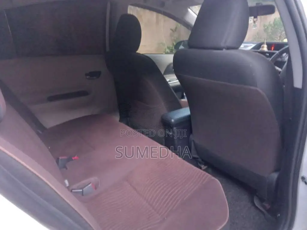 Toyota Aqua G Limited 2015 Car (Used)
