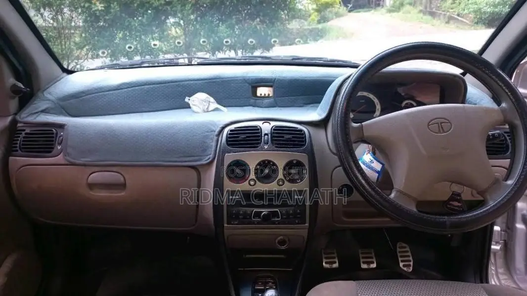 Tata Indica 2015 Car (Used)
