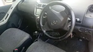 Toyota Vitz 2009 Car (Used)
