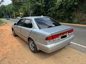 Nissan FB15 2000 Car (Used)