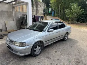 Nissan FB15 2000 Car (Used)