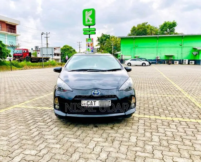 Toyota Aqua G LIMITED 2014 Car (Used)