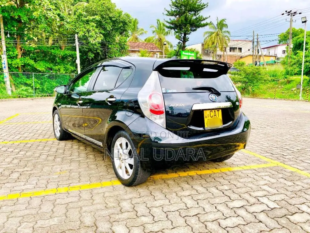 Toyota Aqua G LIMITED 2014 Car (Used)