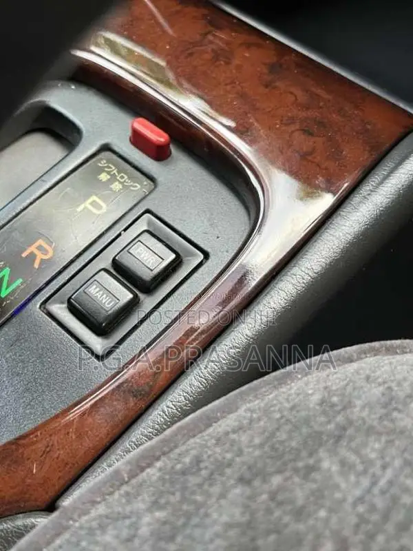 Toyota Corona Premio 2000 Car (Used)