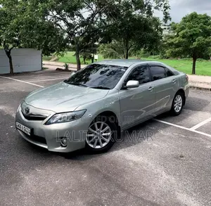 Toyota Camry Hybrid 2011 Car (Used)