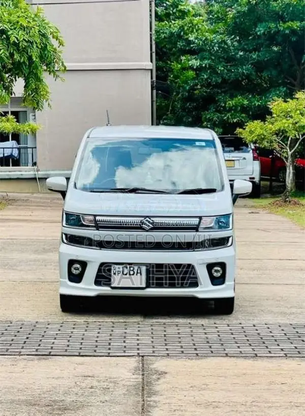Suzuki Wagon R FZ 2018 Car (Used)