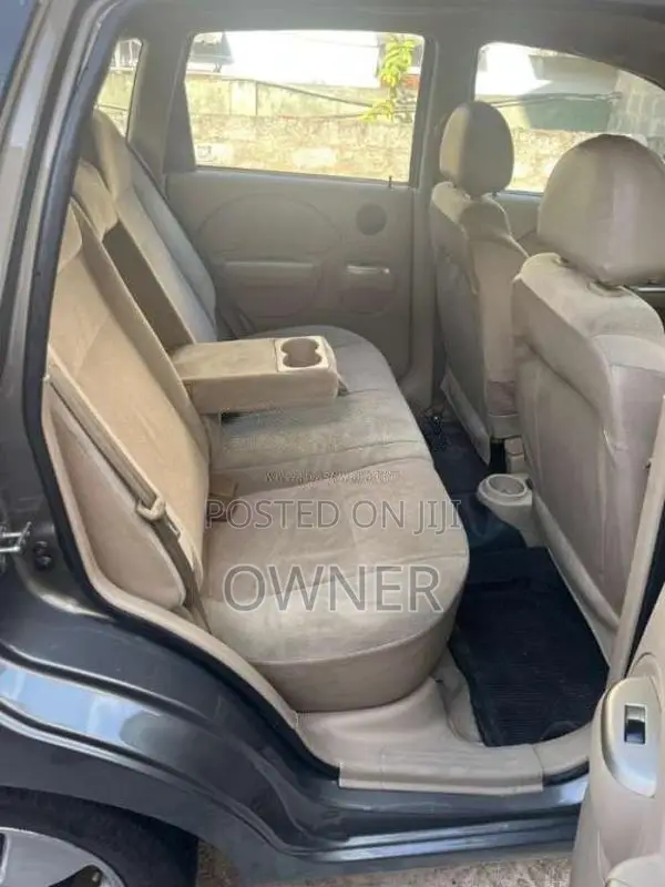 Chevrolet Aveo 2012 Car (Used)
